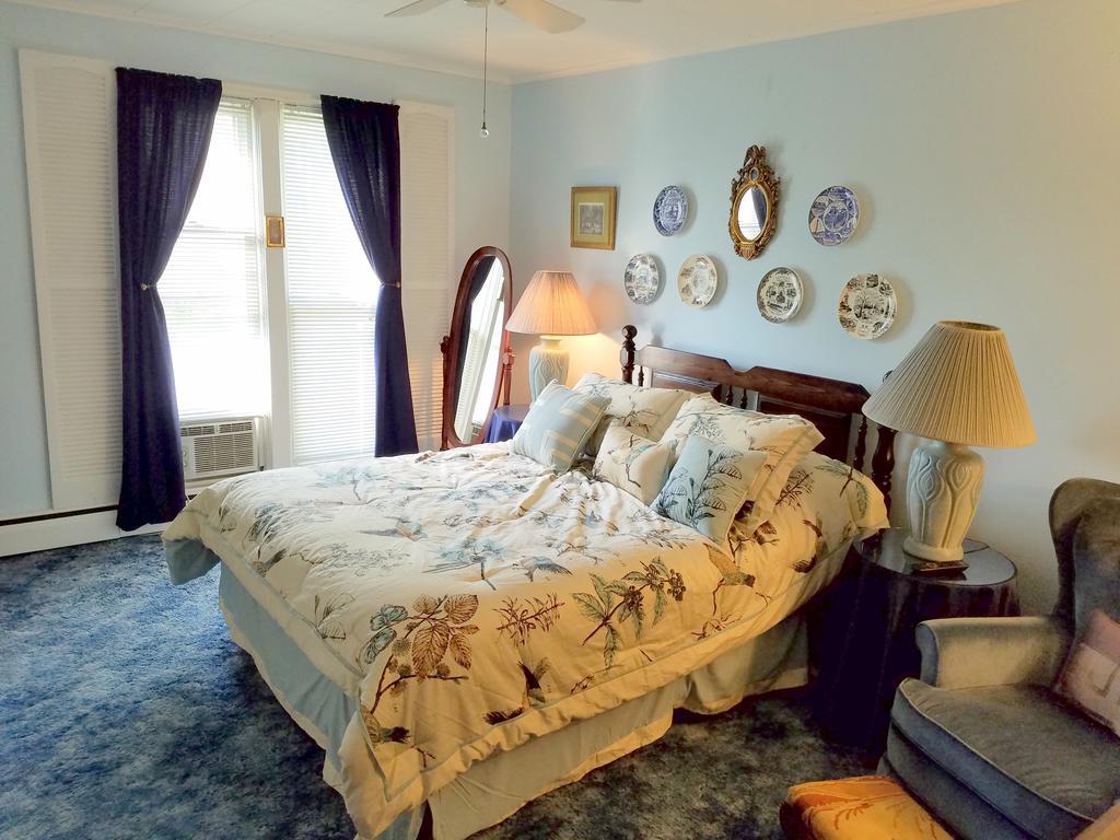 Kountry Living Bed And Breakfast Онеонта Екстер'єр фото