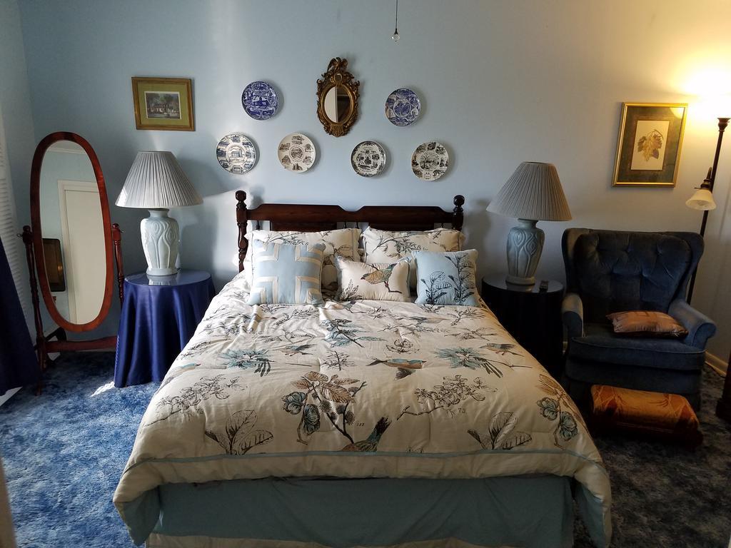 Kountry Living Bed And Breakfast Онеонта Екстер'єр фото