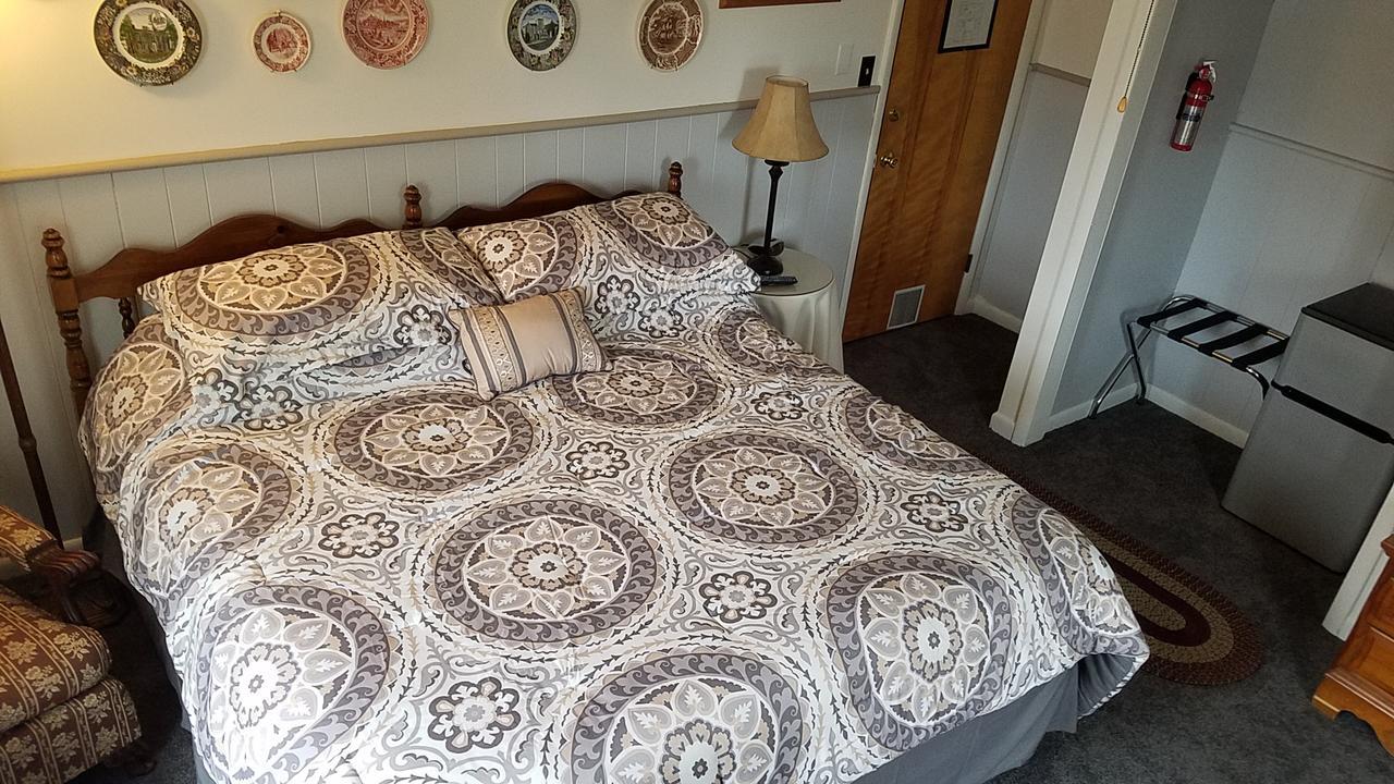 Kountry Living Bed And Breakfast Онеонта Екстер'єр фото